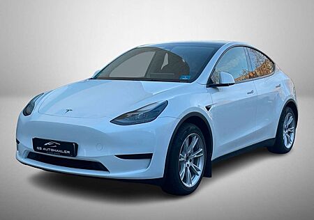 Tesla Model Y Standard Range RWD