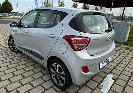 Hyundai i10 Style 1.2 Automatik Kamera PDC Klima Euro6