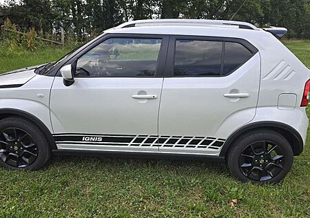 Suzuki Ignis 1.2 Hybrid Allgrip Comfort 4x4 Garantie 8-fach Alu