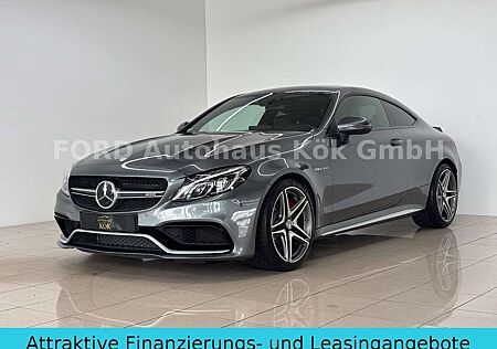 Mercedes-Benz C 63 AMG S PANO Burmester SportAbgasan MemorySit