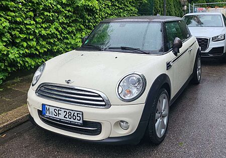 Mini Cooper Green Park