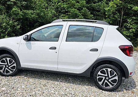 Dacia Sandero Essentiel