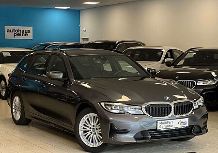 BMW 320 i Sport Line Aut/Navi/LenkrHeiz/DriveAss/Temp