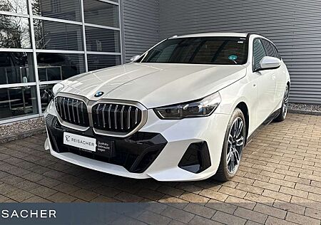 BMW 520 iA M-Sport Navi HUD AHK ACC 360° adLED StdHzg