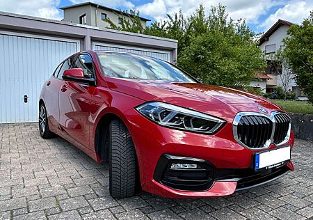 BMW 120d 120 xDrive Aut. Sport Line HUD AHK Garantie