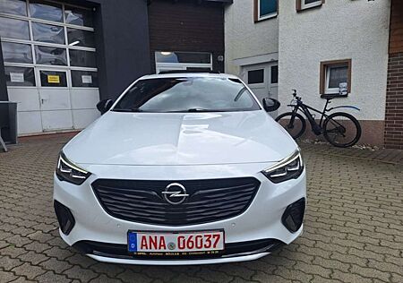 Opel Insignia GSi 4x4