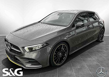 Mercedes-Benz A 200 Kompaktlimousine AMG RüKam+LED+MBUX+19