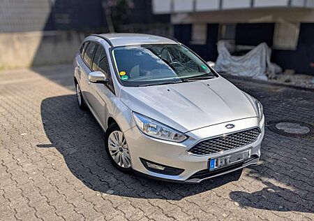 Ford Focus Turnier NEU*PARTIKELF*ZAHNR*BATT*SENS