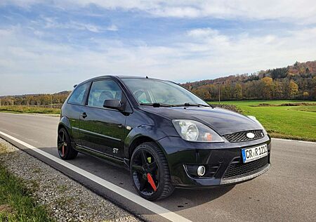 Ford Fiesta 2.0 ST
