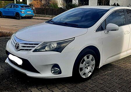 Toyota Avensis Combi 2.0 D-4D