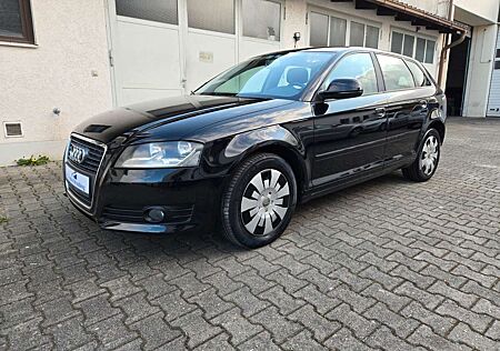 Audi A3 Sportback 1.6 TDI Attraction