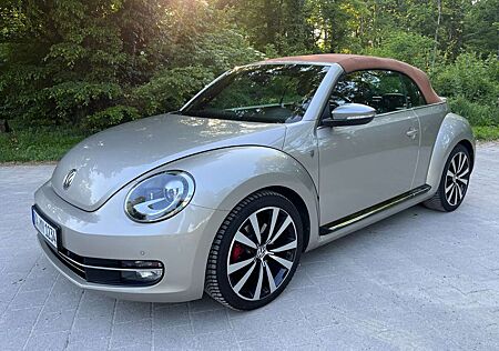 VW Beetle Volkswagen The Cabriolet 2.0 TSI DSG Sport
