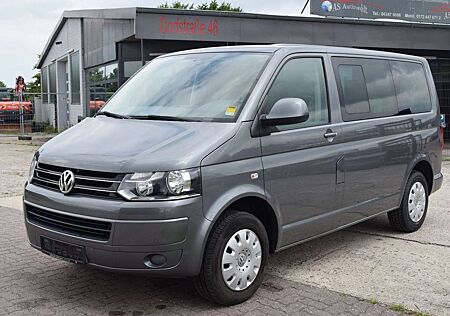 VW T5 Caravelle Volkswagen Automatik 8x Sitze *2.HAND*AHK*