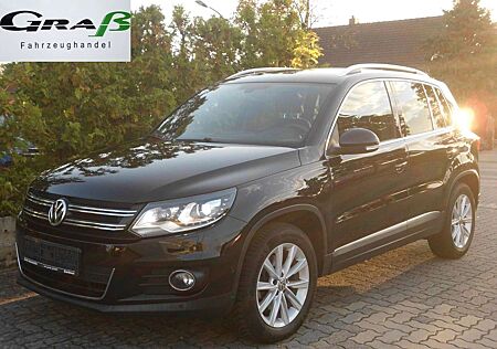 VW Tiguan Volkswagen 2.0 TDI * unfallfrei /1.Lack /-SH *