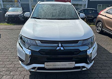 Mitsubishi Outlander PHEV Plus Spirit 4WD
