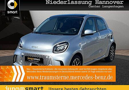 Smart ForFour EQ 60kWed prime SHZ Pano PDC+Kamera Tempom