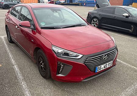 Hyundai Ioniq Style Hybrid, 51.000KM, 2x Alufelgen