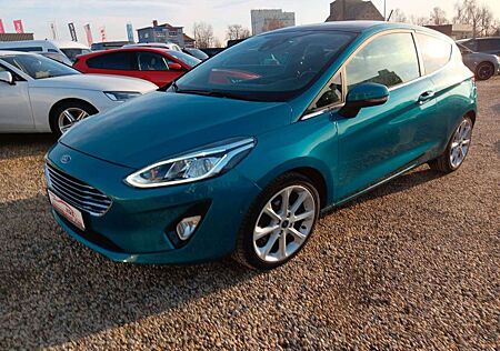 Ford Fiesta Titanium Panodach Klima PDC Sitzheizung