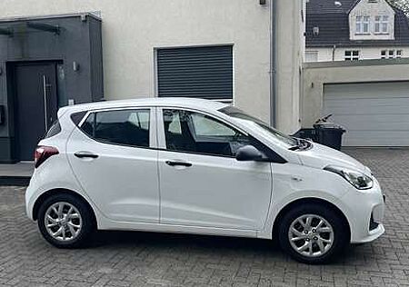 Hyundai i10 1.0 Automatik Classic