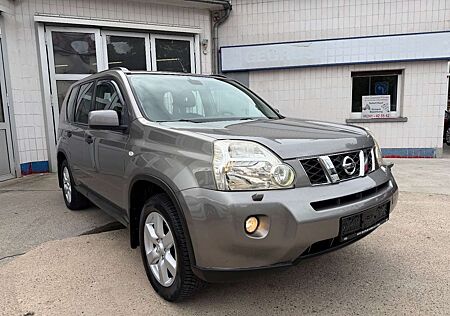 Nissan X-Trail 4X4 *2.Hand*TÜV*Klima*AHK*