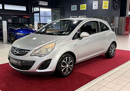 Opel Corsa D KLIMA + ALLWETTERREIFEN