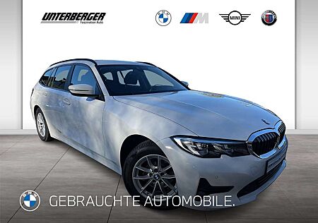BMW 318 d Touring Advantage- Live Cockpit Professional