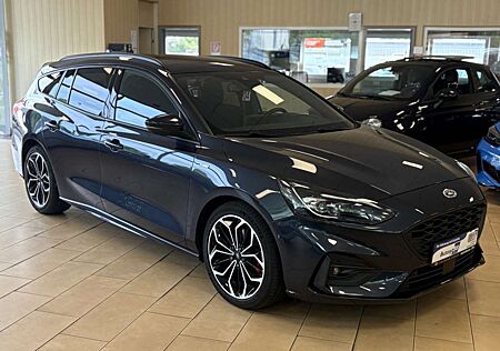 Ford Focus ST-Line X Pano Keyless ACC CarPlay B&O