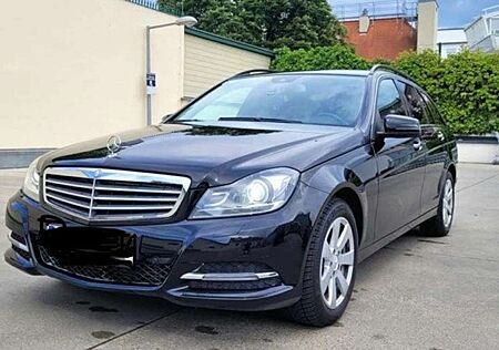Mercedes-Benz C 180 T Kompressor BlueEFFICIENCY Avantgarde