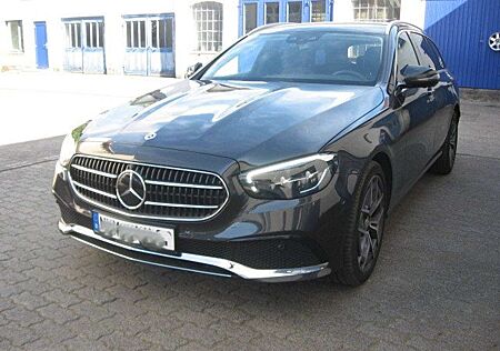 Mercedes-Benz E 220 d 4Matic (213.205) Standh. AHZ, Head upDisp