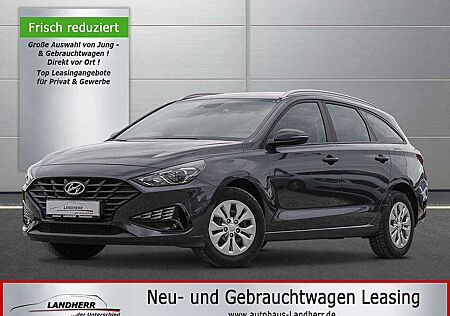 Hyundai i30 Kombi 1.5i Classic //Klima/DAB/Nebel