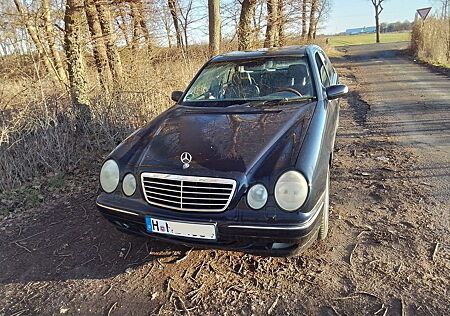 Mercedes-Benz E 430 E-Klasse 4-Matic Avantgarde