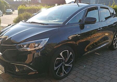 Renault Scenic ENERGY TCe 130 BOSE EDITION