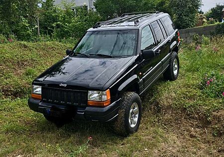 Jeep Grand Cherokee 4.0 TSi
