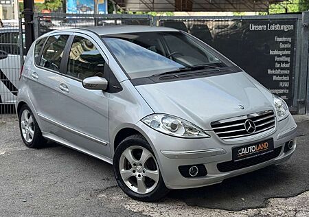 Mercedes-Benz A 170 *AUTOMATIK*144TKM*KLIMA*SZHZ*NAVI*PDC*