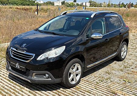 Peugeot 2008 Allure/PDC/SHZ/NAVI/EURO6/SPORTSITZE