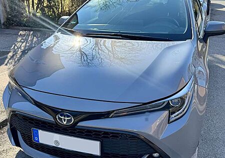 Toyota Corolla 5 Türer, 2.0l-Hybrid Team D Edition