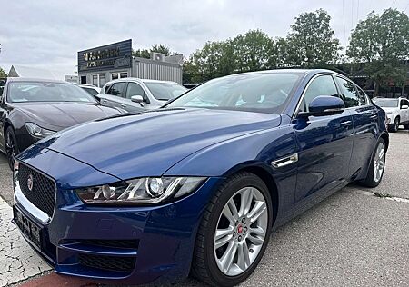 Jaguar XE Prestige*LEDER*NAVI*XENON*18"ALU*