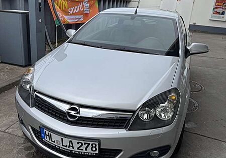 Opel Astra Twin Top 1.8 Cosmo