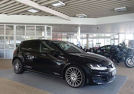 VW Golf Volkswagen VII Lim. Sportline; LED/ KAM/ LAN/ FSP/ 19"