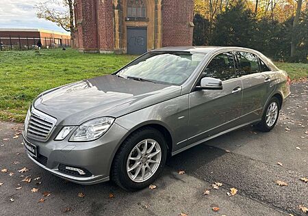 Mercedes-Benz E 250 E Limousine CGI Bi Xenon Elegance AH