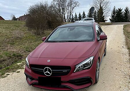 Mercedes-Benz CLA 45 AMG 4-Matic