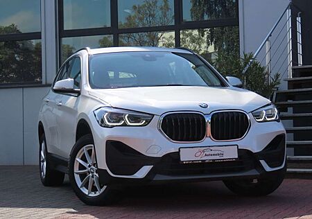 BMW X1 xDrive18d Advantage Autom. Leder Navigation