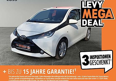 Toyota Aygo 1.0 x-play touch KAM LM