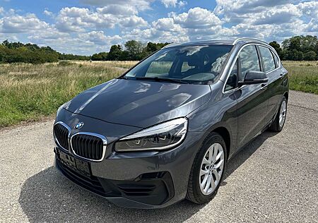 BMW 218 i Advantage*Aut.*Navi*LED*Kamera*DAB*1. Hand*