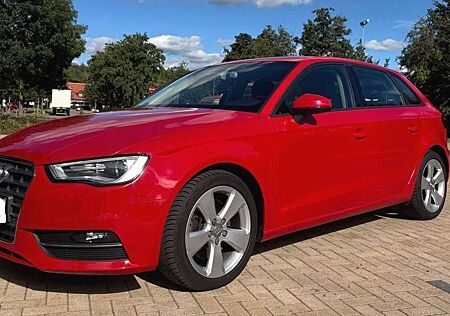 Audi A3 Sportback 1.8 TFSI quattro S tronic Ambiente