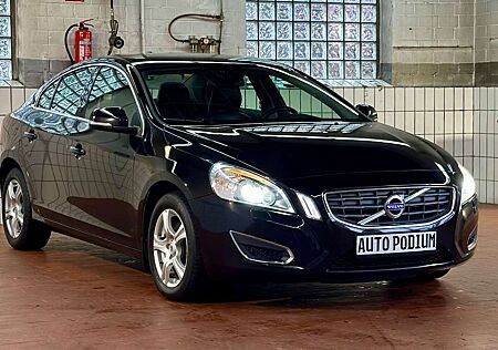 Volvo S60 Lim. Summum LEDER NAVI XENON