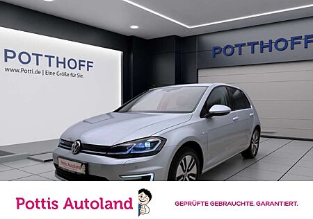 VW Golf Volkswagen e ACC LED NAVI SITZHZG LM16