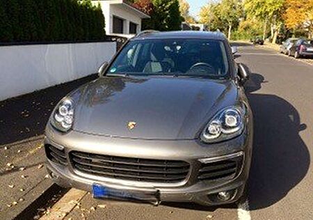 Porsche Cayenne Tiptr.S, Pano-Da,Luftfed,Anhäng,BOSE,SitzHz,Kam