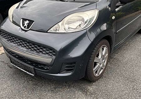 Peugeot 107 Filou 70