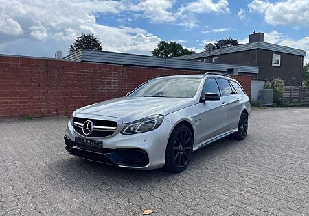 Mercedes-Benz E 63 AMG